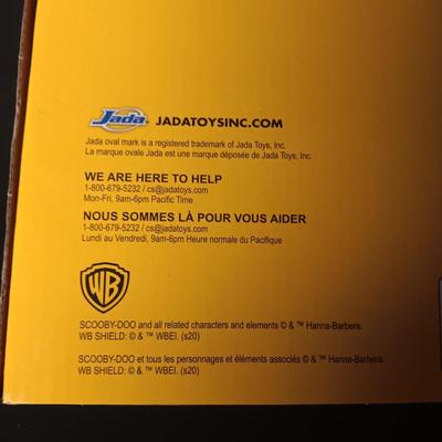 NIB DIE-CAST SCOOBY-DOO! MYSTERY MACHINE WITH SHAGGY & SCOOBY-DOO