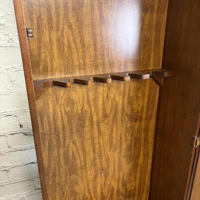 Wood gun cabinet with locks