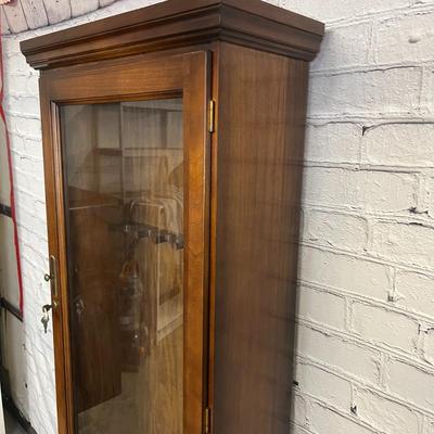 Wood gun cabinet with locks