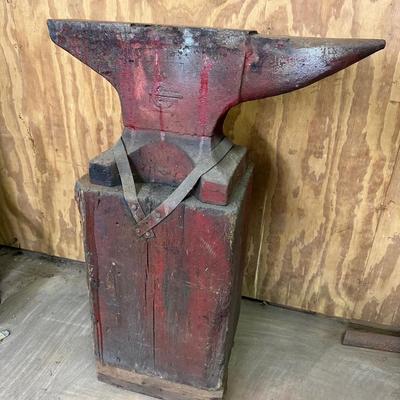 Large Anvil w/ Base
