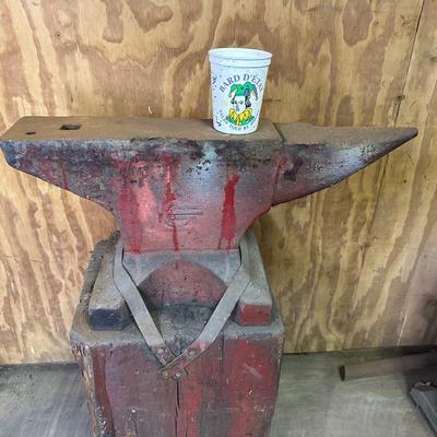 Large Anvil w/ Base