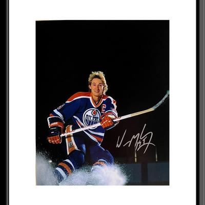 NHL Wayne Gretzky signed photo