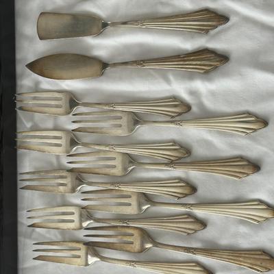 Forks and serving spoons