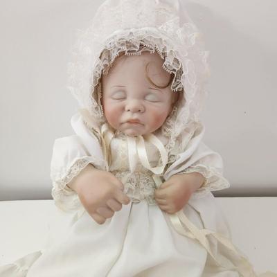 First Moments Lee Middleton 1983 Doll