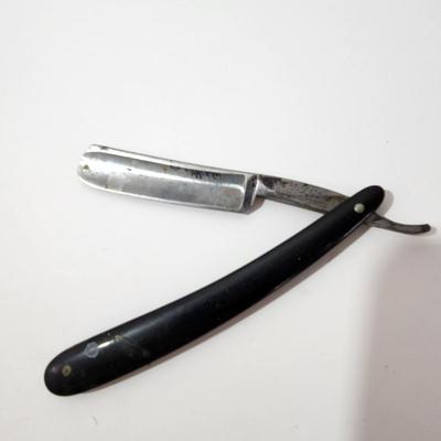 Lot of 5 Vintage Straight Razors Barber Shop