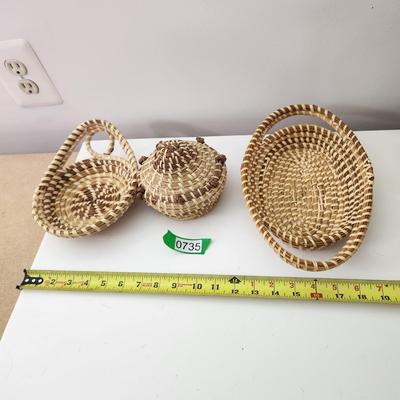 Lot of 3 Sweetgrass baskets