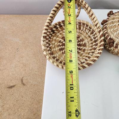 Lot of 3 Sweetgrass baskets