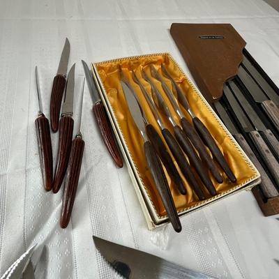 Knives out!