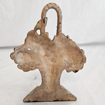 Cast Iron Floral Baskets and Woman (DR-DW)