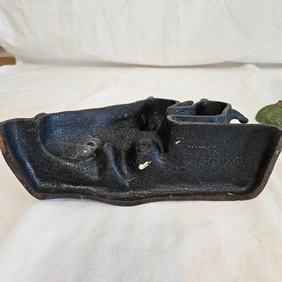 Dog Themed Cast Iron (DR-DW)