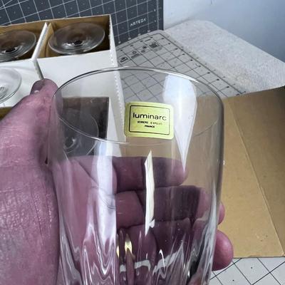 DIAMANT Blown Crystal Stemware (6) 10 Once Goblets in Original Box,