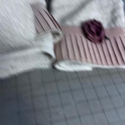 (4) 2 Hand & 2 Bath Towels, Cream & Dusty Rose with a Rose