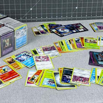 Tub of PokÃ©mon and other Cards