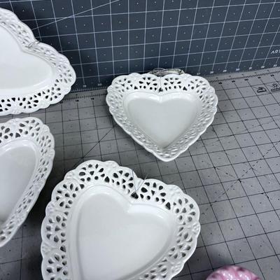 (6) HEART Shaped Dishes, Valentines will be here before you know it!