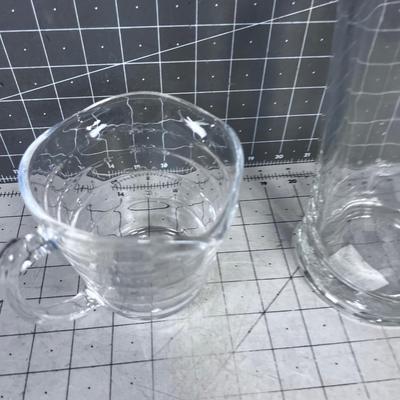 Glass Pitcher and Measuring 2 Cup 