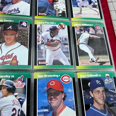 1988 BASEBALL Card Album