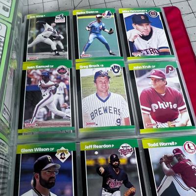 1988 BASEBALL Card Album