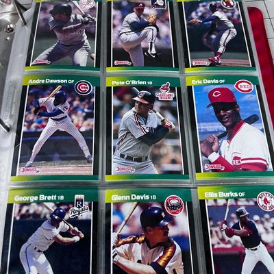 1988 BASEBALL Card Album