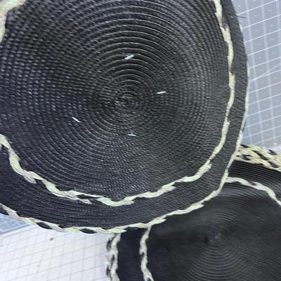 NEW (12) Casa Maderno -Woven Round Black Placemat 