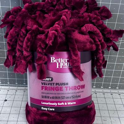 Velveteen Plush Maroon Throw NEW 