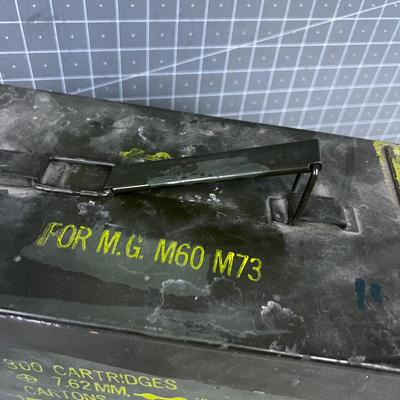Metal Ammo Box, United State Military REAL DEAL