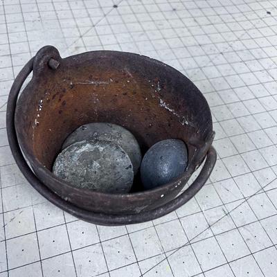 Lead Pot with about 3 Pounds of Lead 