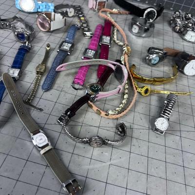 Grouping of Women's Watches 