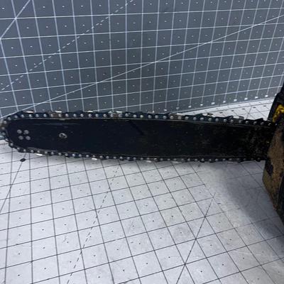 MAC 3200 Chainsaw