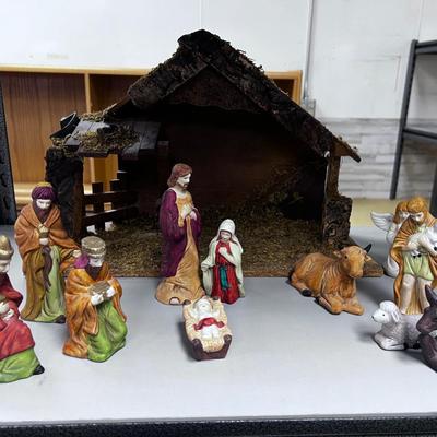 Neat Wood Nativity Set with Ceramic Figures - Complete