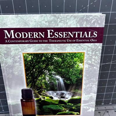 Contemporary Guide to the Use of Therapeutic Essential Oils, Manual ETC.  