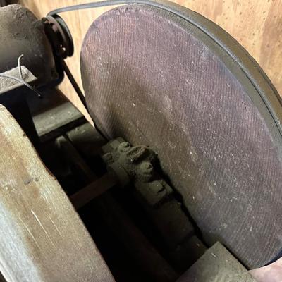 Sharpening Stone w/ Bench
