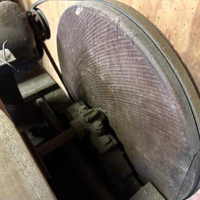 Sharpening Stone w/ Bench