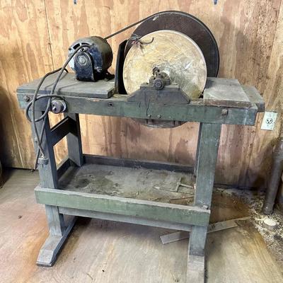 Sharpening Stone w/ Bench
