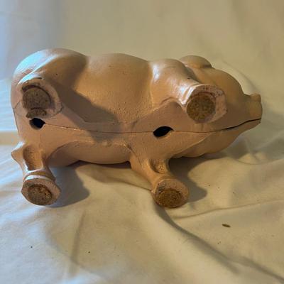 Cast Iron Pig Bank (D-MK)