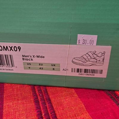 New in the Box APEX Men's Shoes