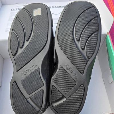 New in the Box APEX Men's Shoes