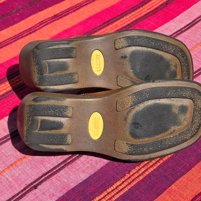Women's BORN Clog Style Shoes
