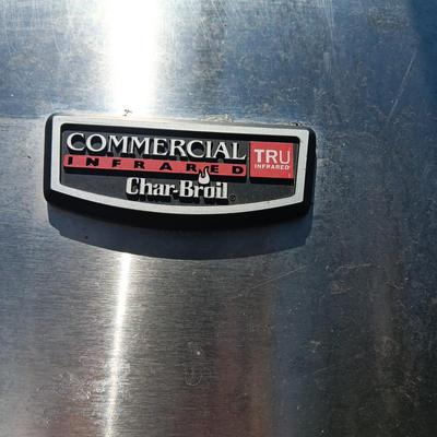 COMMERCIAL INFRARED CHAR-BROIL PROPANE GRILL