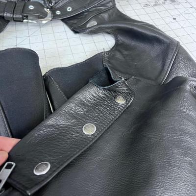 Branded HARLEY DAVIDSON Women's Size Small Leather Chaps 