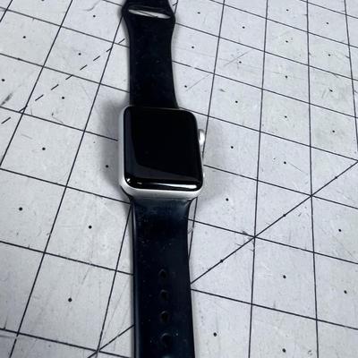 Apple Series 3;  I -Watch No Charger