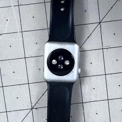 Apple Series 3;  I -Watch No Charger