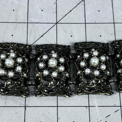 Awesome Chunky Bracelet with "Pearl" Beads 