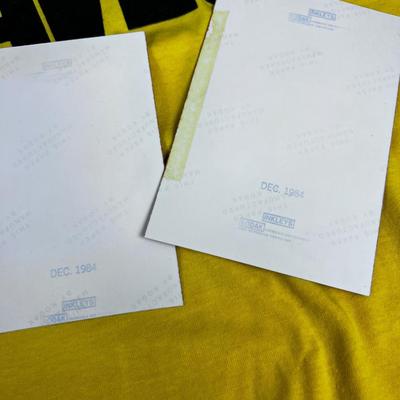 Signed CHRISTY BRINKLEY Yellow T-shirt and PHOTOS 