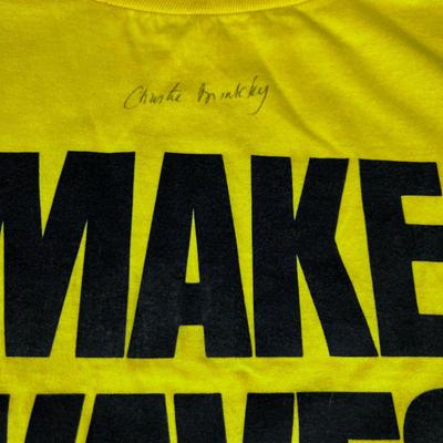 Signed CHRISTY BRINKLEY Yellow T-shirt and PHOTOS 