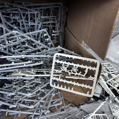 A WHOLE Box of WAR HAMMER, Many figures still on the Spur; weapons etc. 