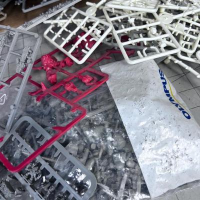 A WHOLE Box of WAR HAMMER, Many figures still on the Spur; weapons etc. 