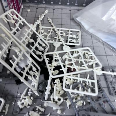 A WHOLE Box of WAR HAMMER, Many figures still on the Spur; weapons etc. 