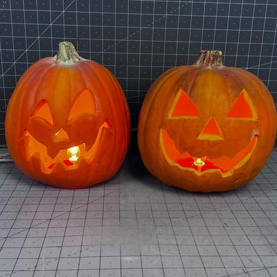 Jack-O-lanterns 