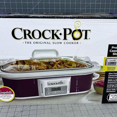 Crock Pot Red Color. 