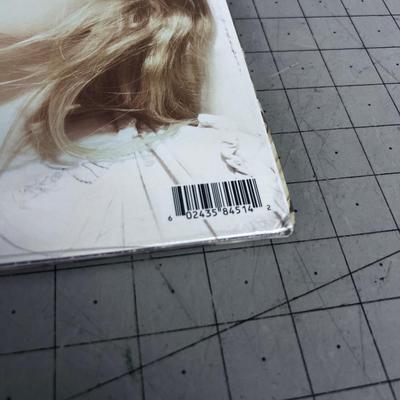 Taylor Swift FEARLESS TAYLORS VERSION.  SEALED!!!